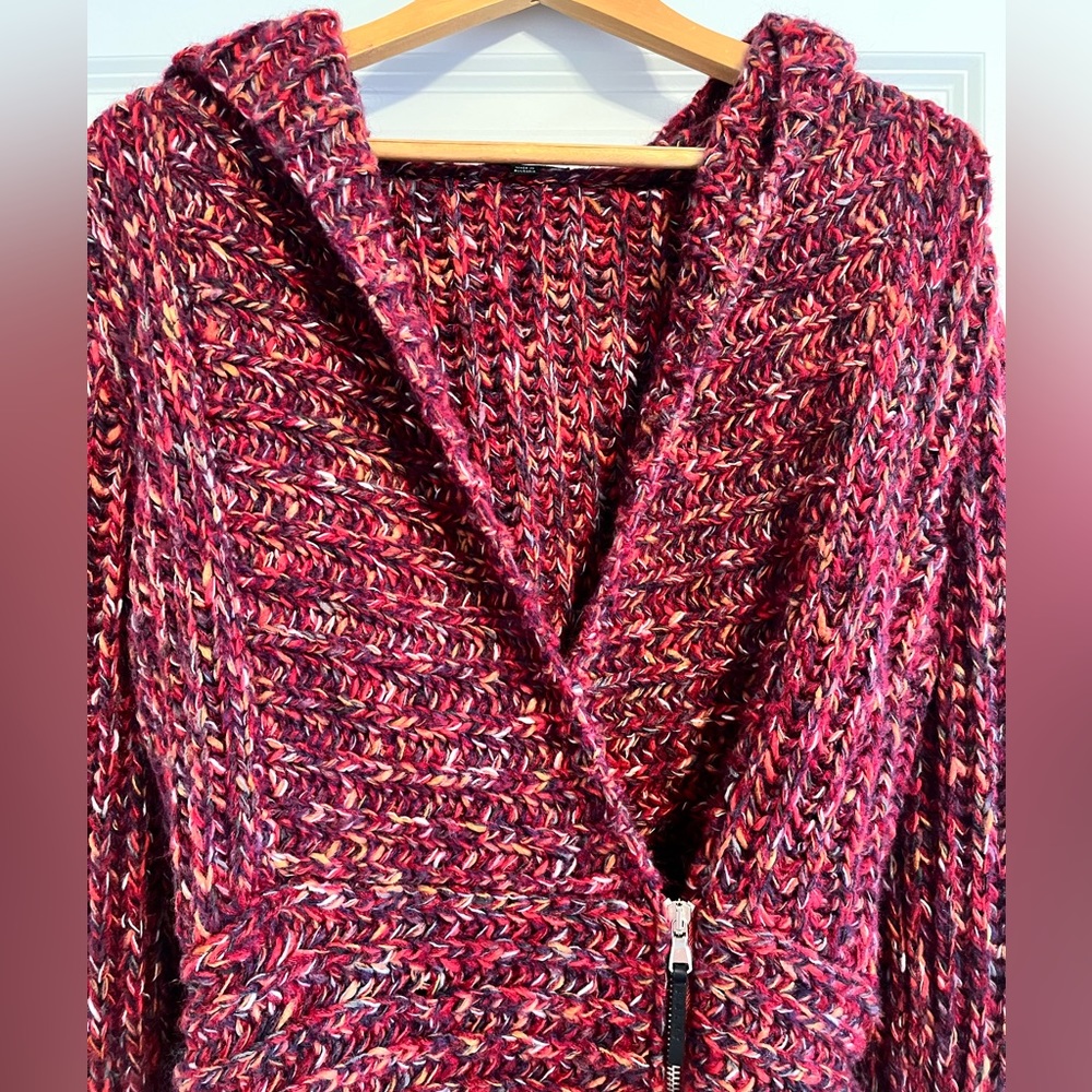 Sisley zip sweater jacket. Like new. Never worn. Size medium.